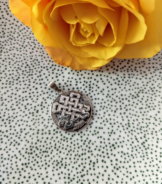 Endless Knot Buddhist Symbol Pendant // Sterling Silv… Gem