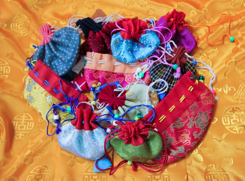 Himalayan Pouch Multi-Pack Drawstring Pouch Bag Coin Purse Women Gift Pouch Satin Patterns Gift Bag