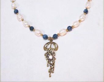 Jellyfish Neklace set with CZ on a strand of Pearls & Dragon Vein Agate