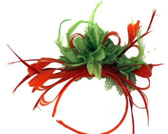 Caprilite Red Hoop & Lime Green Feathers Fascinator op hoofdband Ascot Wedding