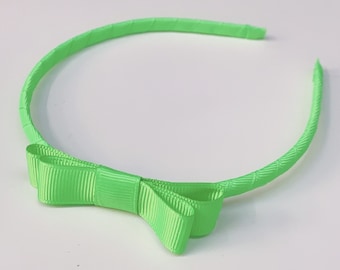 Girls Kids Classic Bow on Headband - Grosgrain Ribbon Alice Band - Bright Neon Apple Green