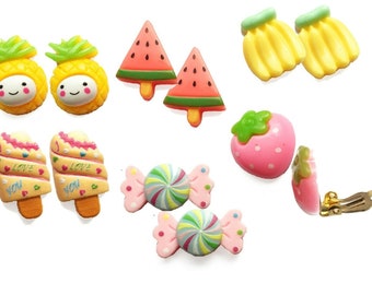 6 paires faites à la main Filles CLIP SUR Boucles d’oreilles Ensemble dans la boîte cadeau - Cute Fruits Strawberry Pineapple Ice-cream Banana Candy Pastèque