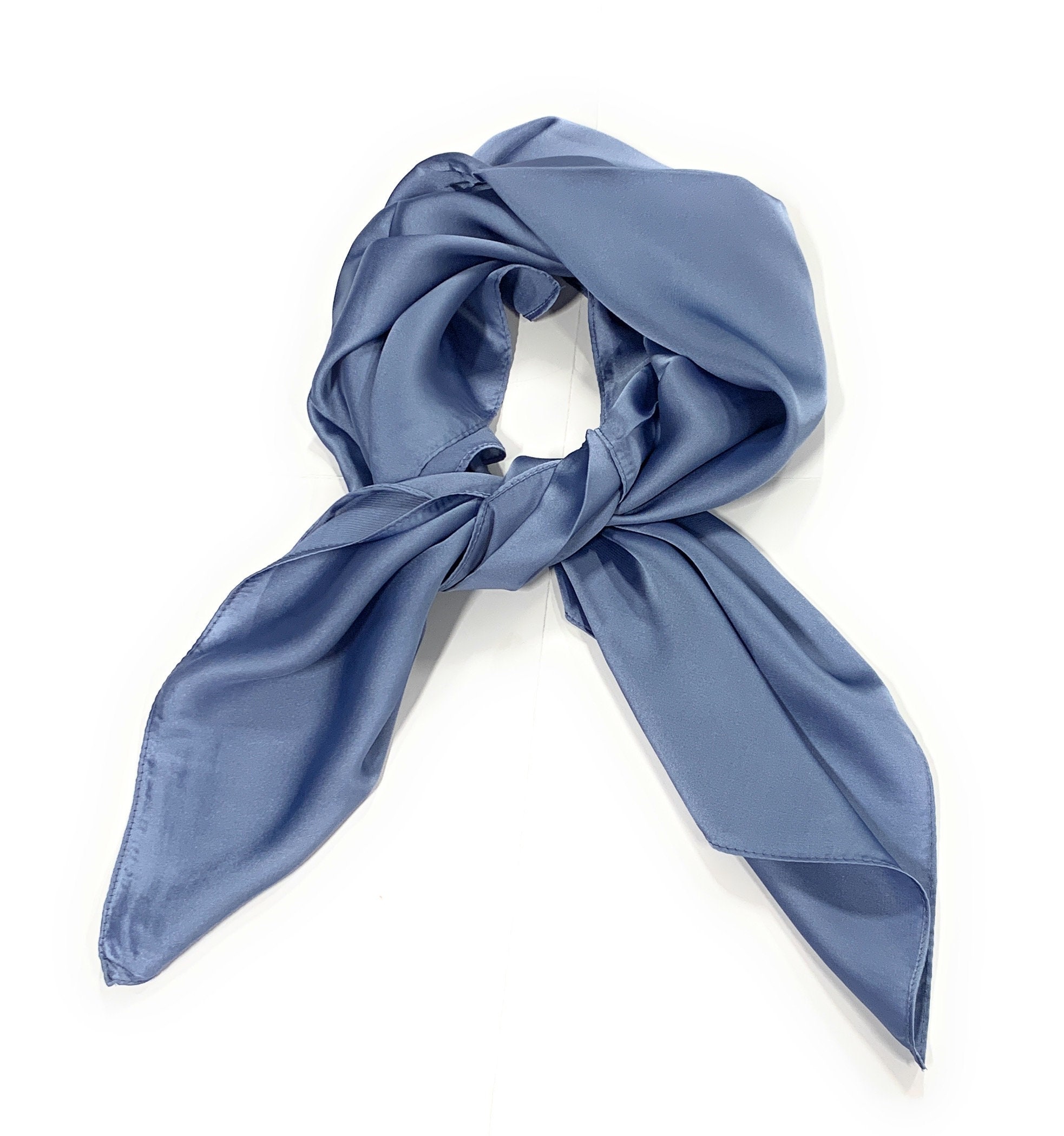 Short neck hot sale scarves