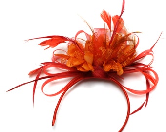 Caprilite Scarlet Red Hoop & Orange Feathers Fascinator sur bandeau