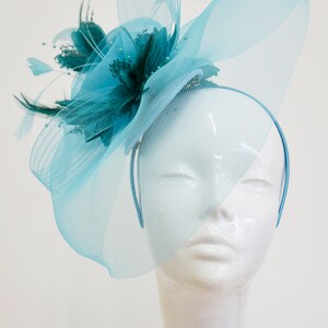 Big Light Turquoise Blue and Teal Fascinator Hat Veil Net Hair Clip Ascot Derby Races Wedding Headband Feather Flower