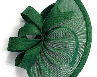 Caprilite Vegan Moon Hoop Fascinator Hat on Headband Wedding Ascot Races Disco Sinamay su misura - Verde smeraldo