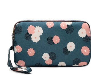 Fun PVC Canvas Portemonnee Portemonnee Pouch Triple Zip w / Polsband Polsband Clutch Bag - Teal Floral