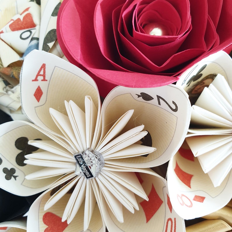 Accessories Bouquets Corsages Paper Flower Bouquet Las Vegas Style Theme Brooches Usa Elopement Wedding Bride Rose Playing Deck Of Cards Red Black Gold Aces