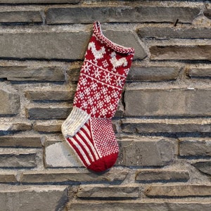 Hahn Weihnachtsstrumpf | Hand gestrickt, Fair Isle, Vintage | Mit dem Wind gestrickt