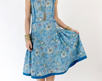 CHARLY chacha sleeveless  Dress in pure COTTON  and handmade Block-Print flower  BLUE pattern