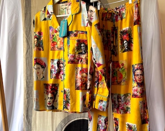 Pyjama woman set made in cotton yellow with Frida  Kahlo print