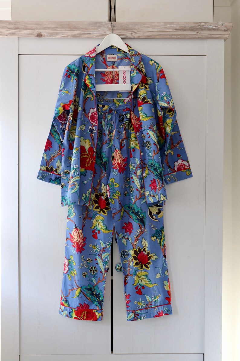 RIKKOK0 lounge pyjama made in pure cotton BLUE long pants and sleeves with pockets FLORAL print image 1