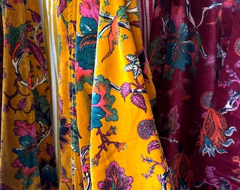 Floral Velvet Kimono Robe: Boho Cotton Gown with Pockets