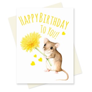 Jolie carte d'anniversaire de souris. Carte de souris. Joyeux anniversaire. Anniversaire de petite amie. Une douce souris et une fleur des bois. Pour elle. Carte unique vierge.
