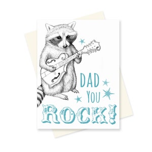Tarjeta divertida del Día del Padre. Tarjeta adorable de mapache. Feliz Día del Padre. Para papá. Papá bluegrass. Rock and roll. Tarjeta de animal friki. Un regalo bonito para papá.