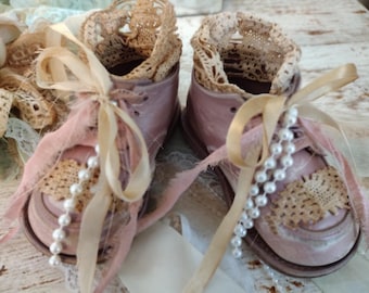 Upcycled Vintage Toddler Shoes with Hand-Dyed Lace & Pearls, Nursery Décor