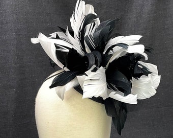 Kentucky derby fascinator hat in black and white feathers. READY TO SHIP Kentucky derby handmade hats. Kentucky derby fascinators.