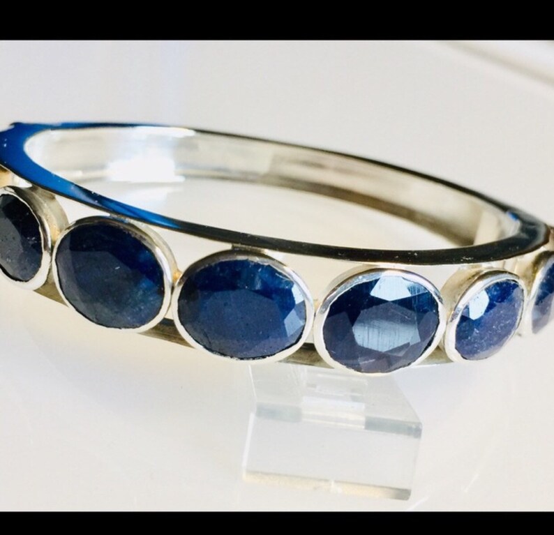 Vintage Handmade Sterling /& Sapphire hinged bangle bracelet