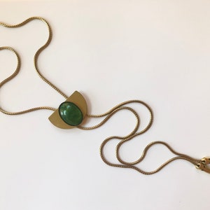 Green Lucite Oval Half Moon Bolo and hammered brass triangle snake chain Bolo 33” modern trendy geometric casual western circle emerald