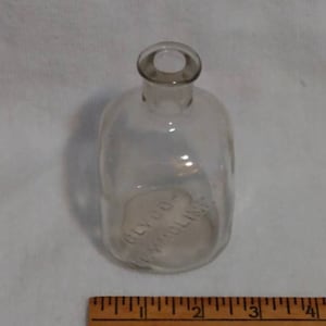 Antique Apothecary Medicine Bottle circa 1890  Glyco - Thymoline