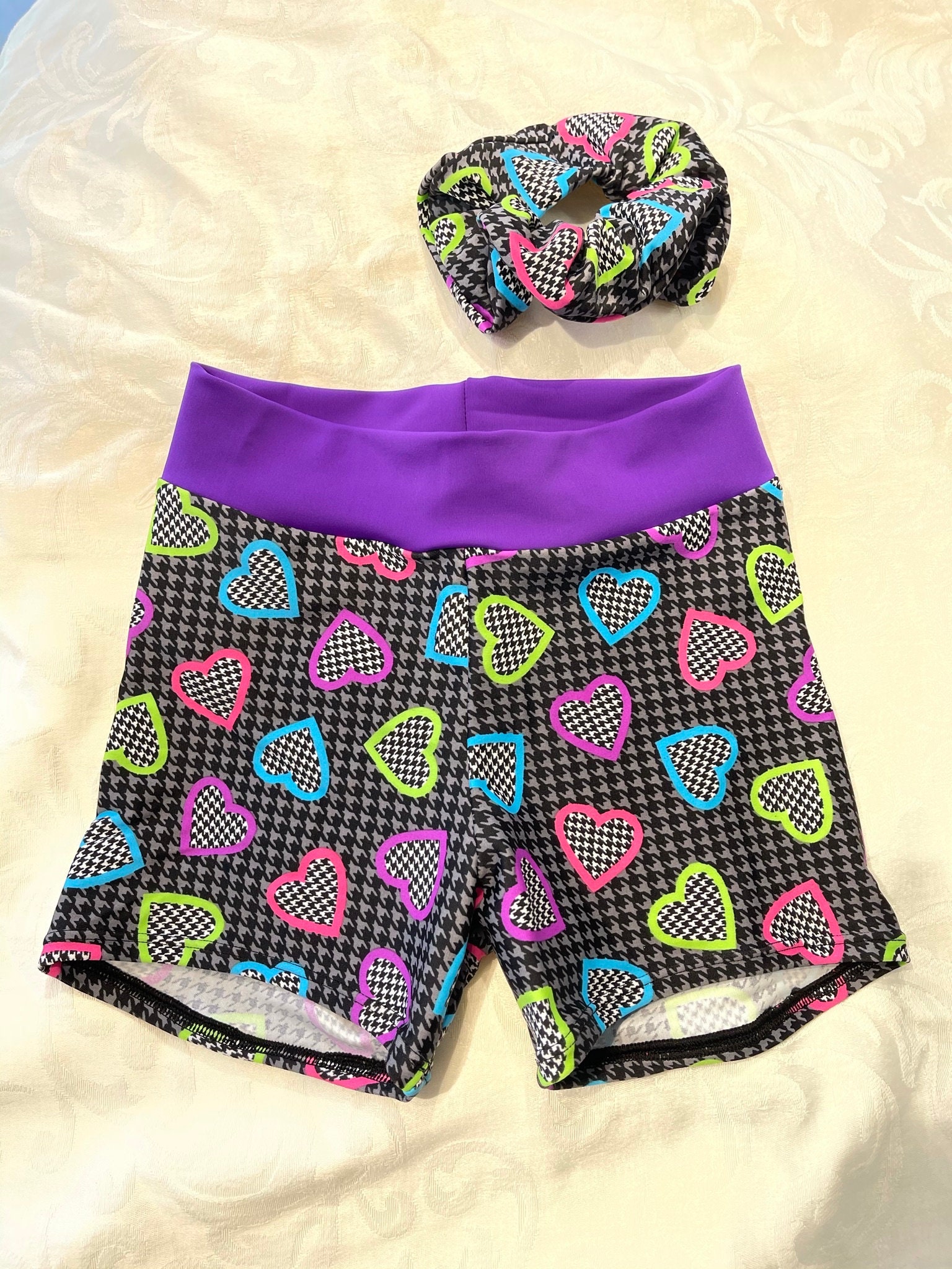 Ready to Ship Girls Medium Neon Heart 