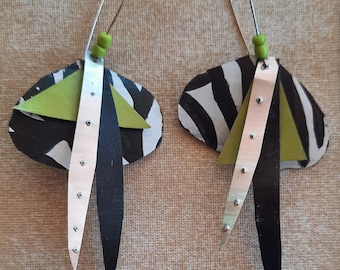 Recycled tin earrings, Upcycled Aluminium Jewelry, Handmade Dangle Earrings.
