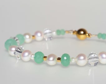 Bracciale di perle con chiusura magnetica in crisoprasio
