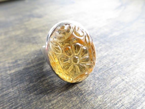 Engraved citrine Ring Size8  sterling silver yellow gemstone natural flower carved handmade present Chritmas gift for her crystal