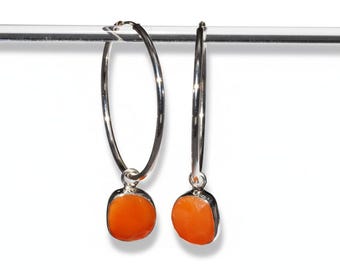 Carneool zilveren creolen, elegante oorbellen met oranje edelstenen