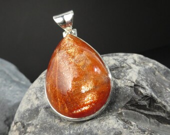 Grote druppelvormige hanger met stralende zonnesteen, Afrikaanse zonnesteen uit Tanzania, gezet in 925 sterling zilver, natuurlijke edelsteen, speciale prijs