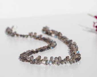 Collana in labradorite, chiusura in argento sterling 925, labradorite proveniente dal Madagascar, pietra naturale