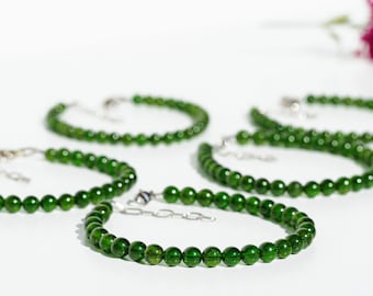 Bracciale in diopside di cromo composto da perline verde intenso con argento sterling 925 rodiato, pietra naturale, non trattato