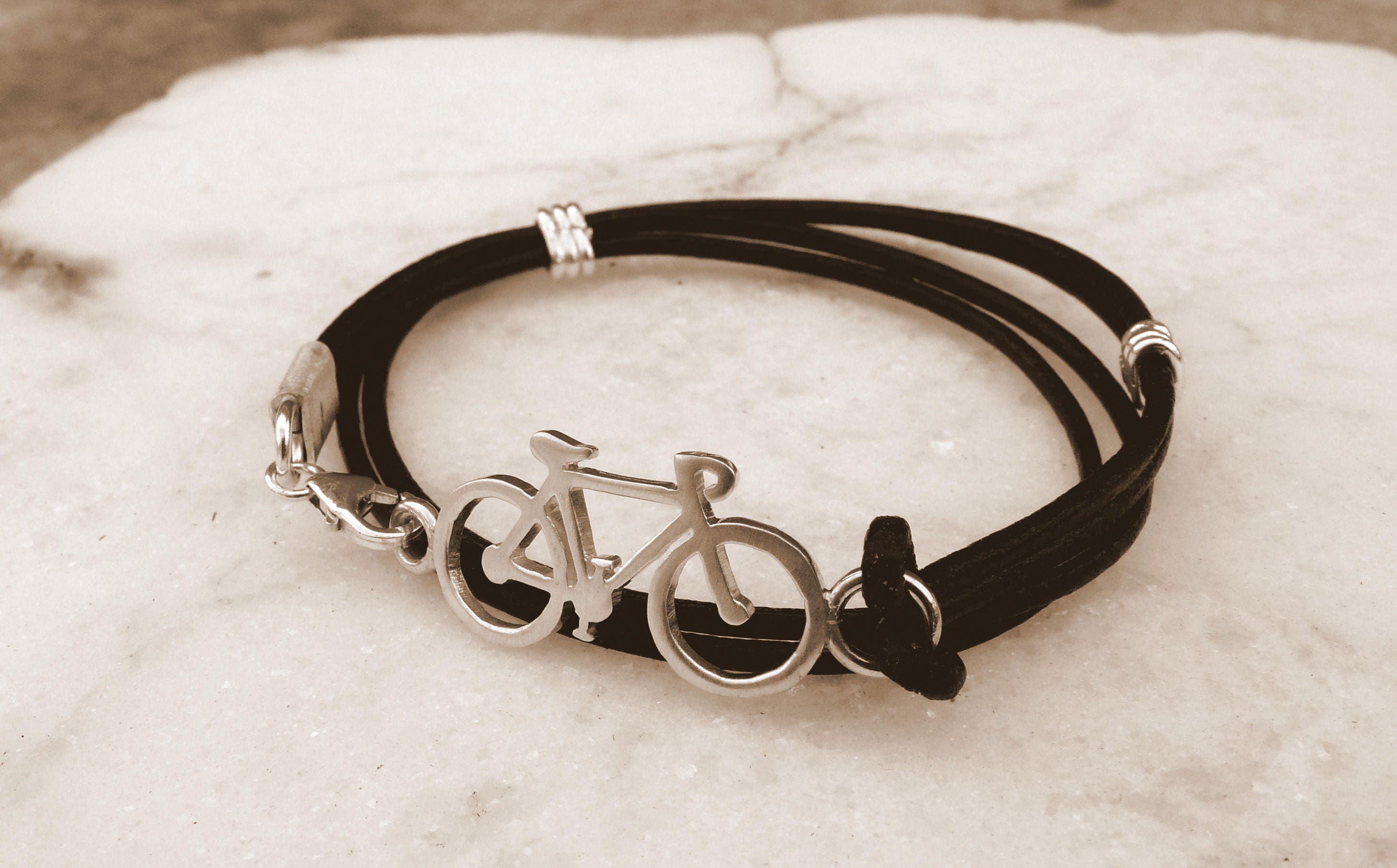 Ice bracelet deals for cyclists