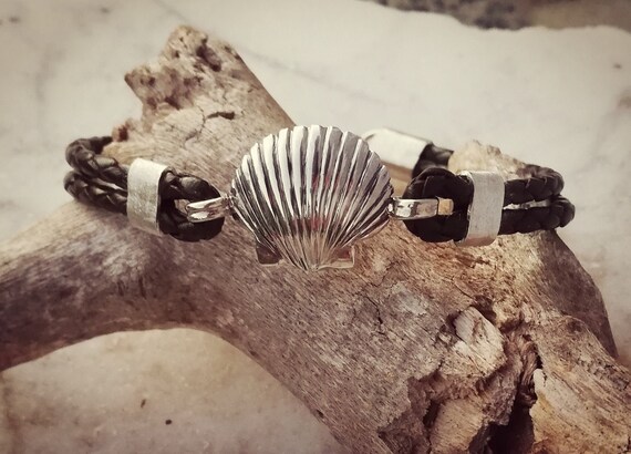 Etsy shell shop bracelet