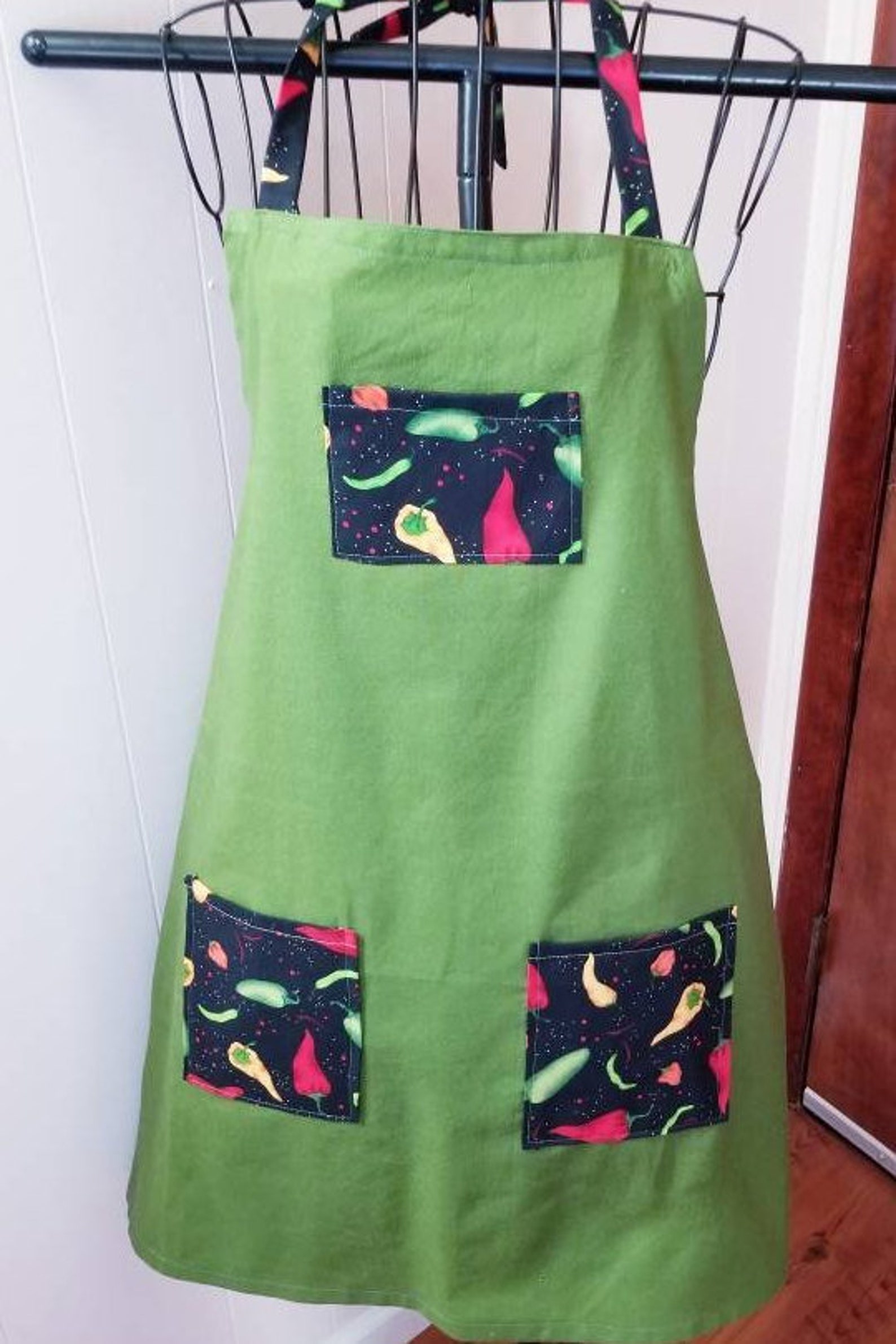 Green Pepper Apron/pepper Apron/linen Apron/green Etsy