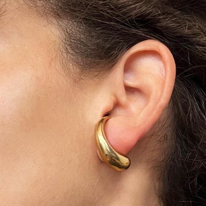 Big gold stud earrings, Stud Gold Earring, Gold Teardrop Earring, Chunky bold earrings, Modern Earrings, Statement Earrings, Large gold stud