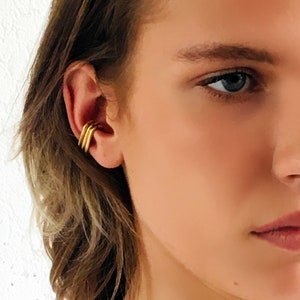 Non Piercing Cuff Earrings, Gold Cartilage Earring, Earring Cuff, Gold Earstaple, Cartilage Cuff, Conch piercing, Gold Cuff, cuff earrings
