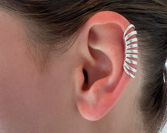 grote zilveren oormanchet, grote zilveren manchet, extra lange oormanchet, stapelbare oormanchet, zilveren helix oorbel, geen piercing oorbel, zilveren wrap