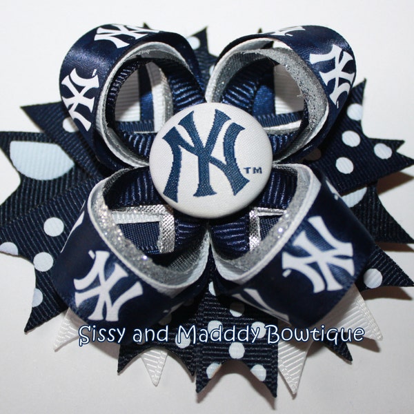 Yankees Button Chelly Belly Loop Bow/  Infant Bows/ Girls Bow/ Headband/ Newborn/ Hair Clip/ Boutique Bow/ Loop Bow