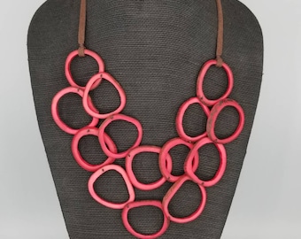 Bold Tagua Nut Statement Necklace in Red. Natural Artisan Necklace, Bib Style Statement Necklace in Red, adjustable and Lightweight