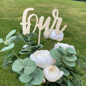 Numéros de table en bois, Décoration de table de mariage, Cartes de visite, Pièce maîtresse de mariage, Décorations numériques, Mariage rustique, Numéro découpé au laser