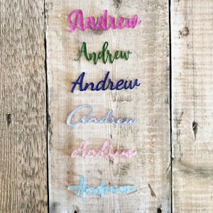 Acryl couvert, namen acryl, gepersonaliseerde gekleurde servetgunsten, plaatsnaamkaartjes feest, moderne naamkaartjes, lasergesneden namen