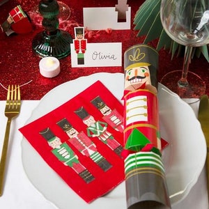 16 Rote Weihnachtsparty Papier Nussknacker CocktailServietten, Rote Weihnachtsservietten, Festliche NussknackerServietten, Festliches Geschirr