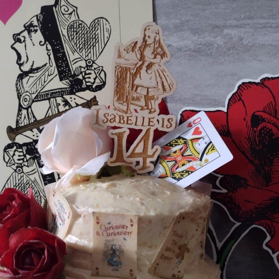 Alce n Wonderland Brthday Card - Personalsed Daughter Granddaughter Alce n Wonderland Brthday Card - Personalsed Daughter Granddaughter