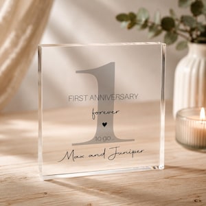 Regalo personalizado para el primer aniversario, regalo de bloque acrílico para marido y mujer, primer aniversario, regalo para él, regalo para ella, novio o novia.
