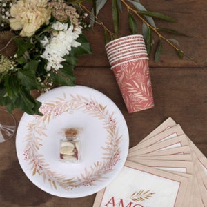 10 Botanical Leaf Wreath Paper Plates, Wedding Party Plates, Botanical Tableware, Red Pink Paper Plates, Birthday Party Plates