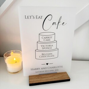 Personalisierte Hochzeitstorte Menü, Hochzeit Dessert Zeichen, Party Kuchen Flavours Zeichen, klassisches A5 A4 undurchsichtiges Acrylschild, benutzerdefinierte Menüs der Kategorie 2 A4