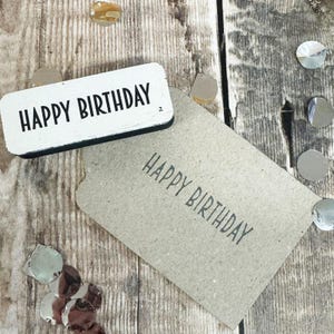 Tampon encreur en bois joyeux anniversaire, tampon en caoutchouc artisanal pour cartes, emballage cadeau, projets de bricolage, créations créatives de scrapbooking