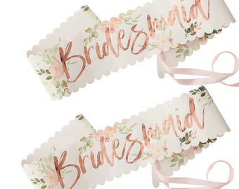 2 écharpes florales de demoiselle d'honneur en or rose, écharpe de mariée de l'équipe, écharpe d'enterrement de vie de jeune fille, douche nuptiale, enterrement de vie de jeune fille, décoration d'un enterrement de vie de jeune fille, accessoires pour photomaton