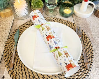 6 Toy Town Christmas Crackers Festive Fun, Table Decorations For Holiday Celebrations, Table Favour Decoration